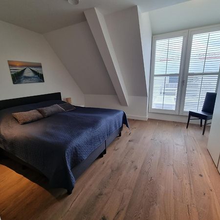 Penthouse Windkracht 10 Aan Het Strand Van Кадзанд-Бад Экстерьер фото