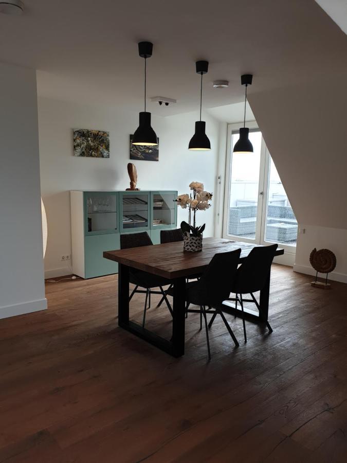 Penthouse Windkracht 10 Aan Het Strand Van Кадзанд-Бад Экстерьер фото