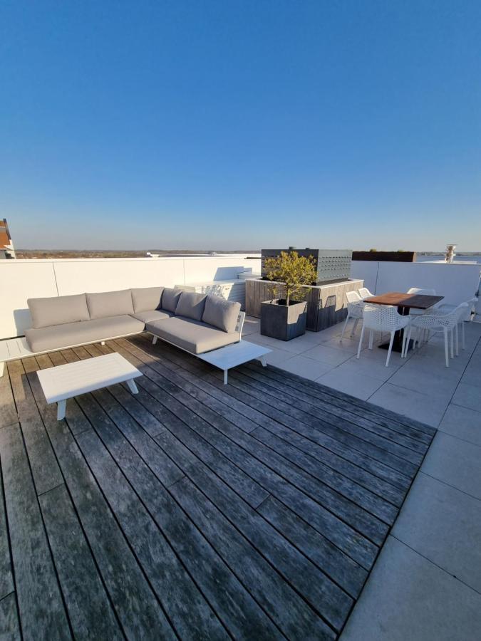 Penthouse Windkracht 10 Aan Het Strand Van Кадзанд-Бад Экстерьер фото