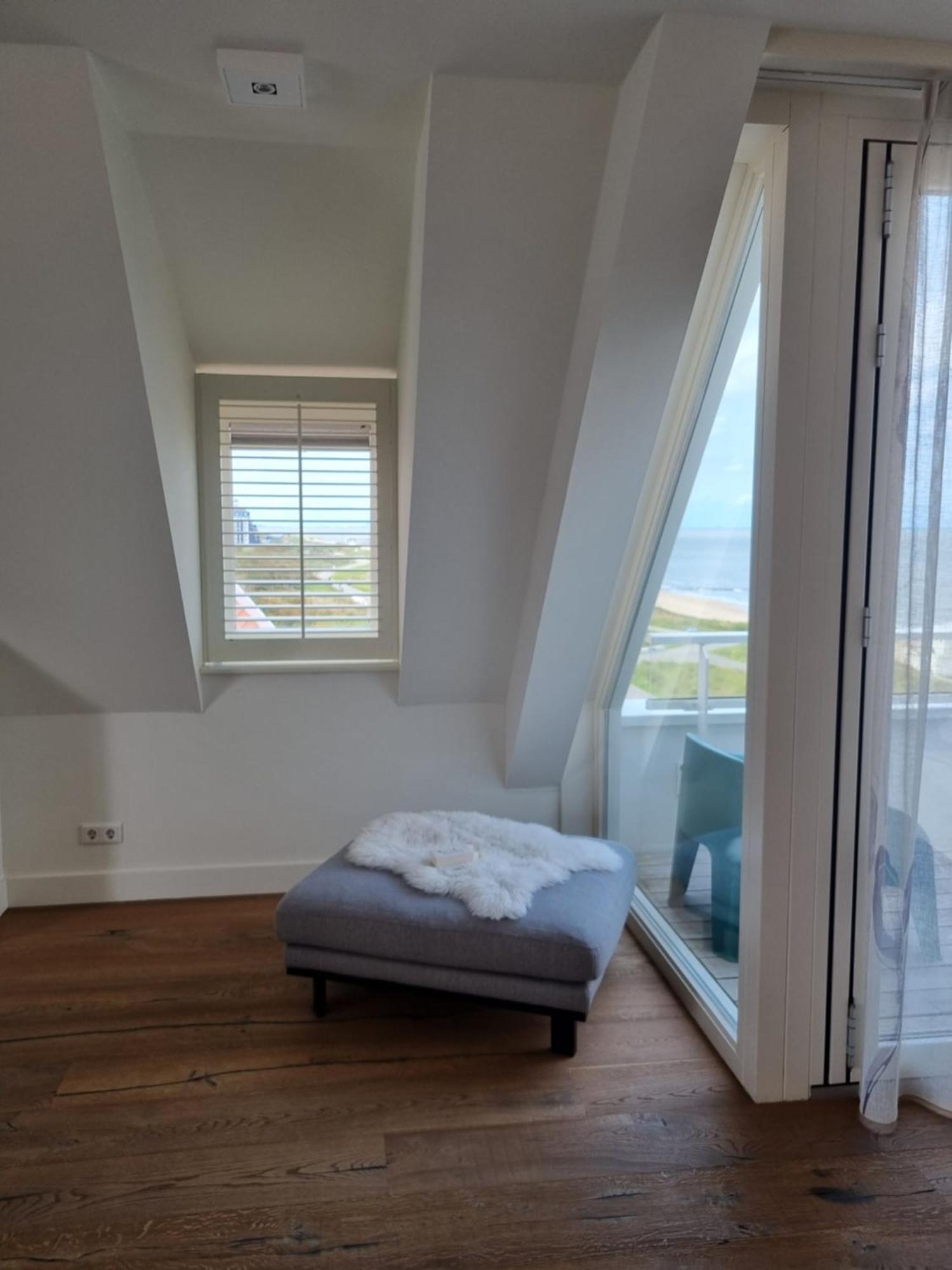 Penthouse Windkracht 10 Aan Het Strand Van Кадзанд-Бад Номер фото